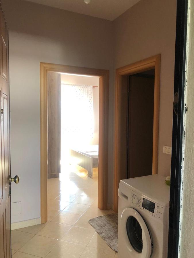 Center Apartment Vlorë 외부 사진