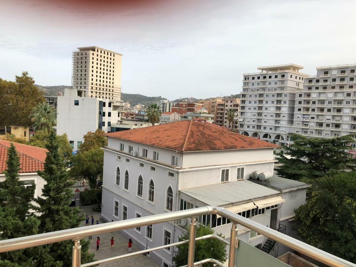 Center Apartment Vlorë 외부 사진
